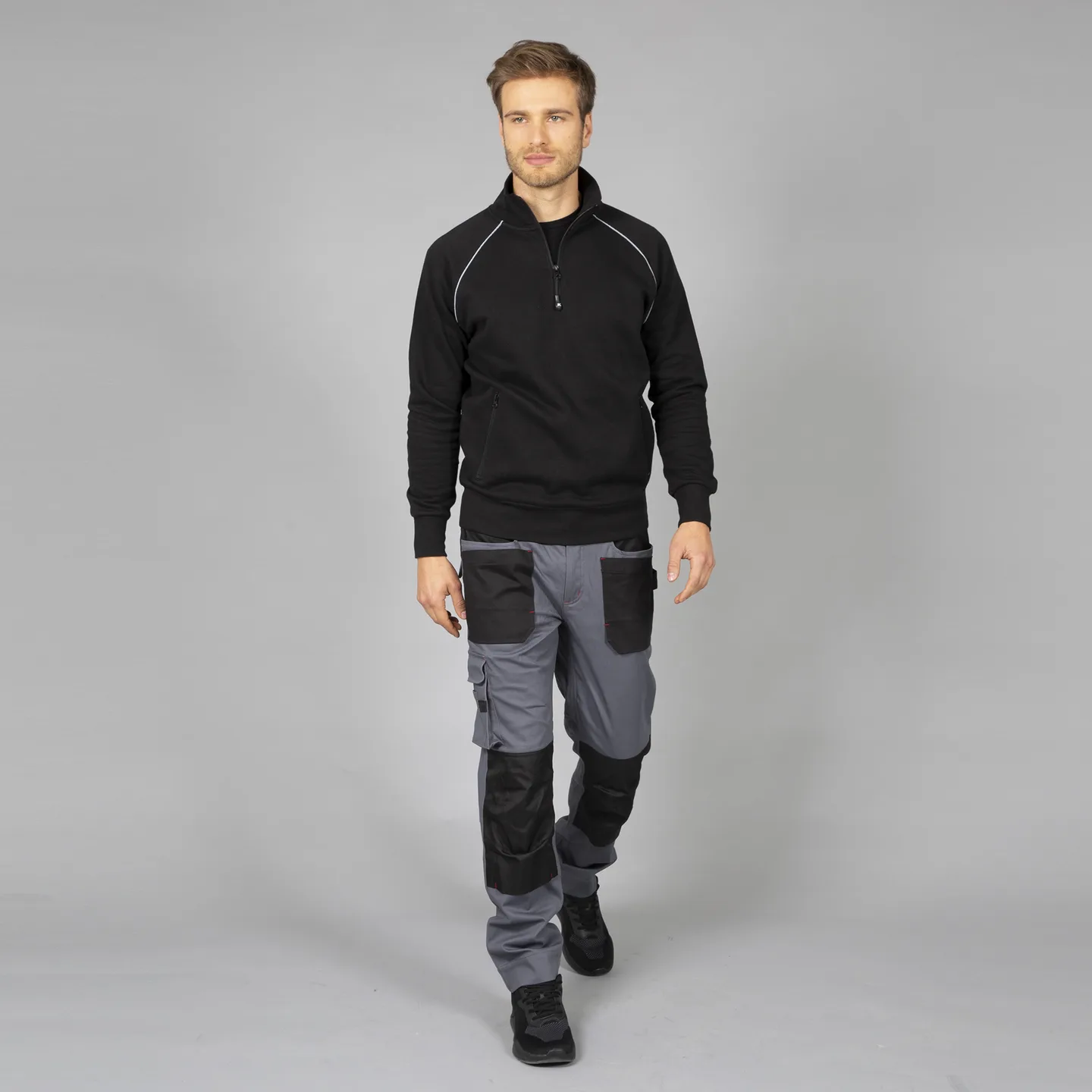 Pantalone Riad indossato