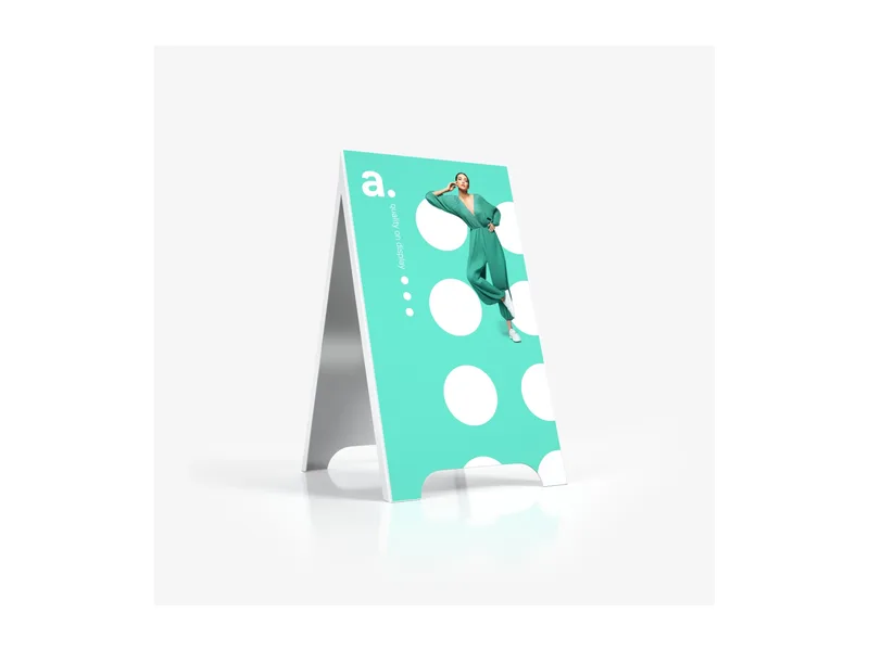 adBoard Hips